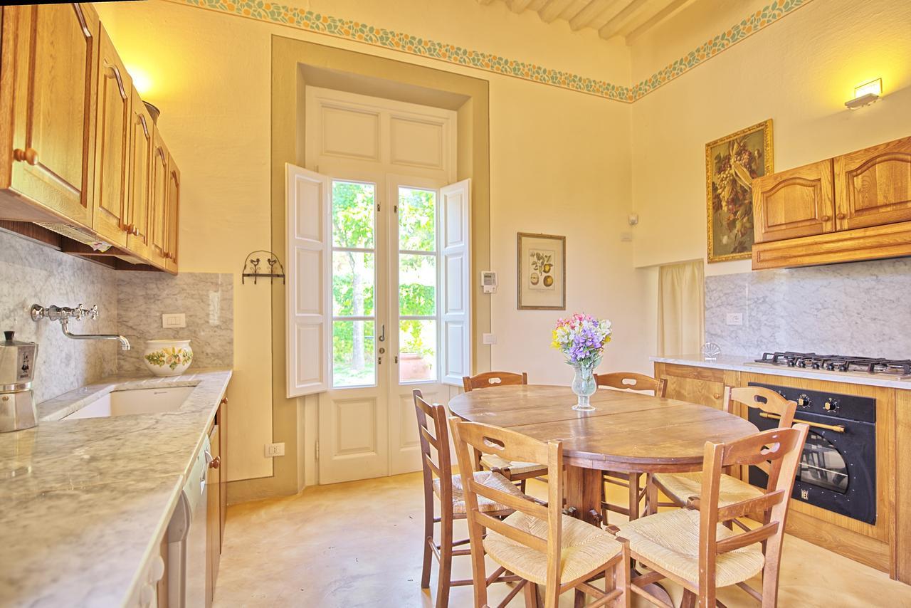 Villa Fiamma By Posarellivillas Piaggiori Exteriör bild