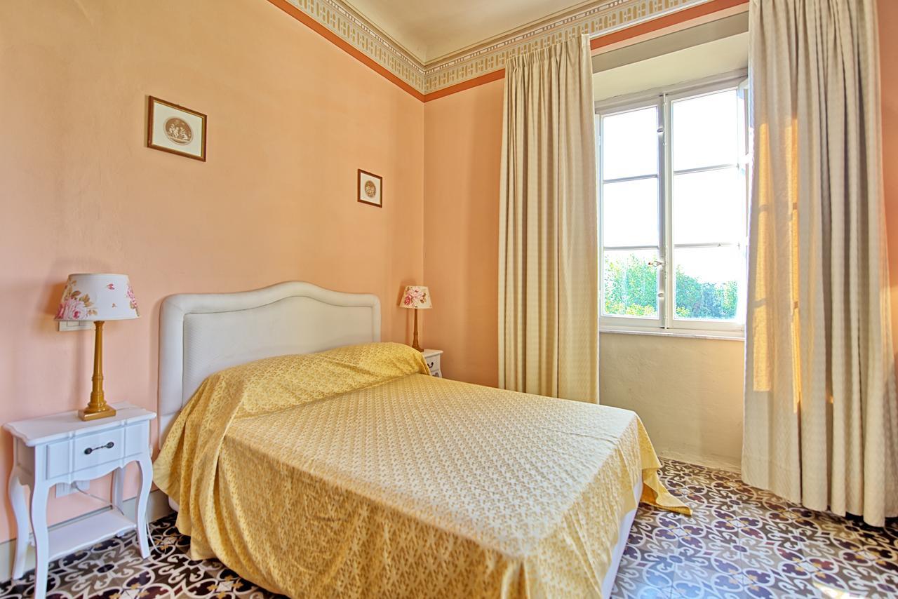 Villa Fiamma By Posarellivillas Piaggiori Exteriör bild